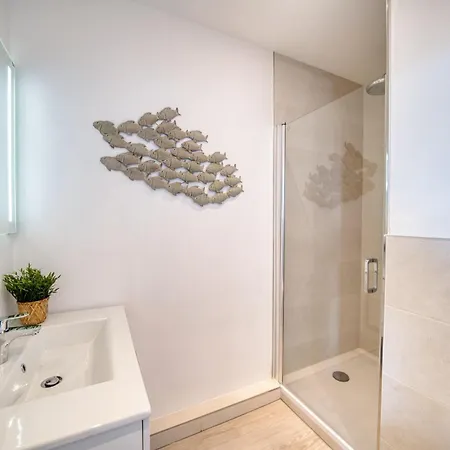 - Haus F, App 0f0601